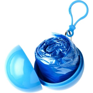 Etui boule contenant un poncho Pippa 10