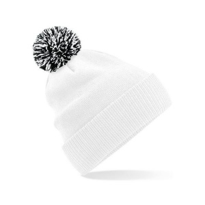 Bonnet avec pompon 17