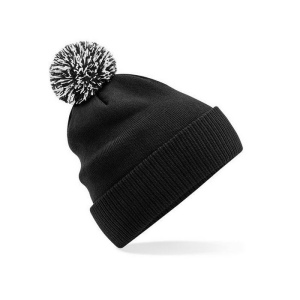 Bonnet avec pompon 11