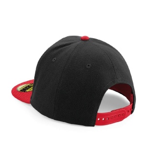 Casquette style rappeur visière contrastée 13