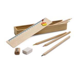 DOODLE. Set de dessin fourni dans une boîte en bois 2