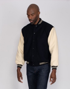 Teddy Laine Homme