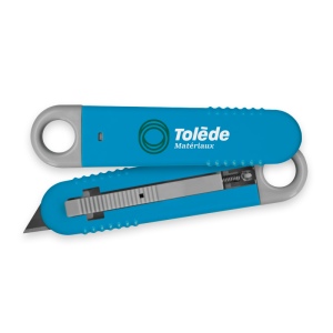 CUTTER PLASTIQUE A LAME AUTORETRACTABLE 7