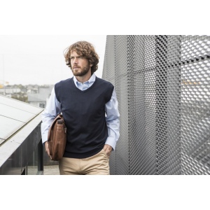 Pull sans manche col V