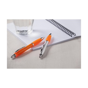 Stylo à encre bleue ou noire avec corps coloré translucide, embout antidérapant et clip en métal 26