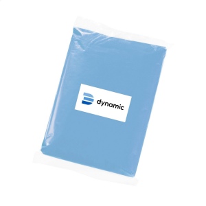 Poncho de pluie légère en matière synthétique translucide dans un petit sachet en plastique 6