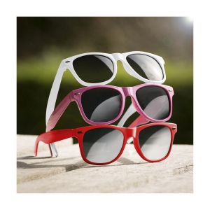 Lunettes de soleil tendances avec une protection UV 400 (selon les normes européennes) 19