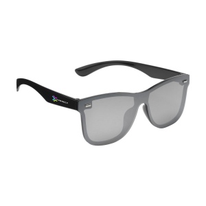 Lunettes de soleil classiques avec une touche moderne et cool 5