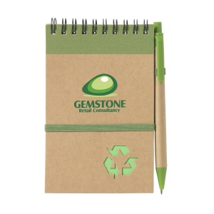 Mini bloc-notes en matériau recyclé, avec environ 70 feuilles/140 pages de papier crème ligné (70 g/m²) et couverture cartonnée avec fermeture élastique 3