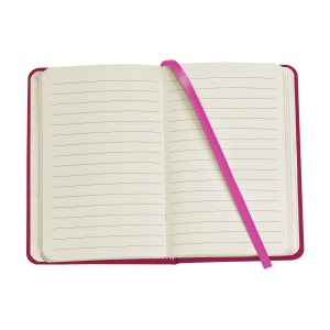 Bloc-notes compact format A6 avec environ 96 feuillets / 192 pages de papier ligné de couleur crème (80 g/m²) certifié FSC Mix 8