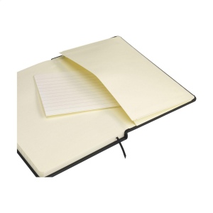 Carnet de notes compact format A5 avec environ 96 feuilles / 192 pages de couleur crème, papier ligné (80 g/m²) certifié FSC Mix 48