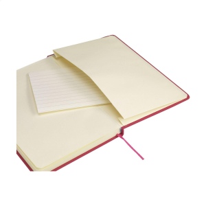 Carnet de notes compact format A5 avec environ 96 feuilles / 192 pages de couleur crème, papier ligné (80 g/m²) certifié FSC Mix 55