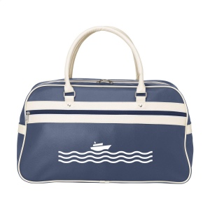 Sac de sport en PVC/PU dans un design des années 70 avec intérieur doublé, poche principale et poche zippée, 2 poignées solides, fond avec crampons de protection 10