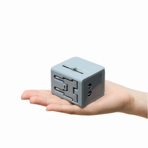 Adaptateur de voyage TRAVEL MATE 10