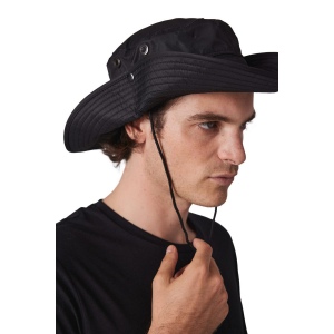 Chapeau outdoor 6