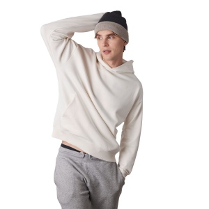 Bonnet bicolore avec revers 13