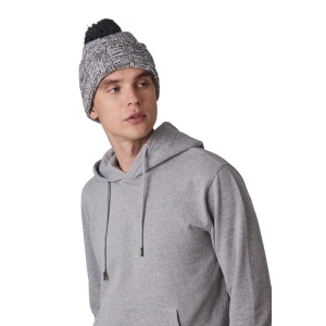 Bonnet à pompon avec revers 9