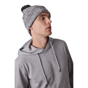 Bonnet à pompon avec revers 11