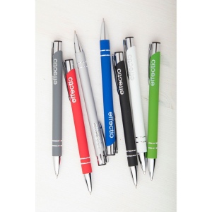 Runnel stylo à bille 9