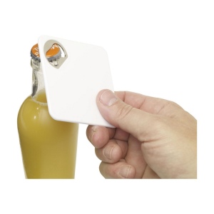 Dessous-de-verre et ouvre-bouteille en une seule pièce 8