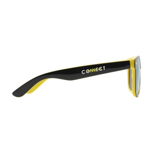 Faites sensation avec ces lunettes de soleil avec verres miroirs originaux 18