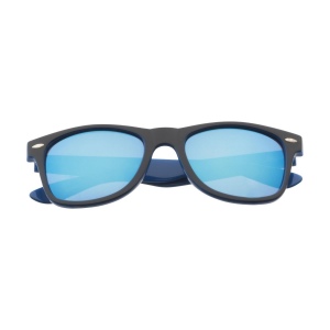 Faites sensation avec ces lunettes de soleil avec verres miroirs originaux 10