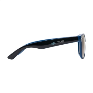 Faites sensation avec ces lunettes de soleil avec verres miroirs originaux 16