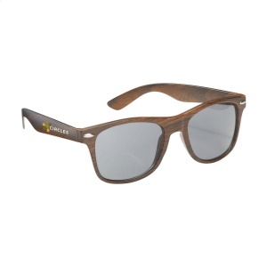 Lunettes de soleil classiques imitation bois 2