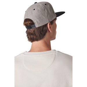 Casquette visière plate - 6 panneaux 16
