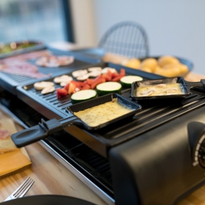 Appareil à raclette 12 personnes 3