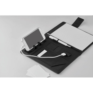 Conférencier A5 et powerbank - POWERNOTY 7