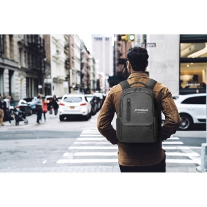 BOSTON. Sac à dos pour ordinateur portable 17'' en Nylon 2Tone imperméable 6