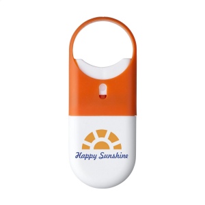 Crème solaire en spray (Indice 30) dans un pulvérisateur pratique en plastique et avec grand anneau pour le suspendre 3