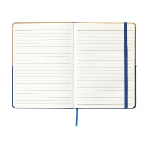 Carnet de notes de style duo en liège et en imitation cuir d'un format pratique avec environ 72 feuilles / 144 pages de papier (70 g/m²) lignées de couleur crème et fermeture par élastique 9