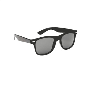 Lunettes de soleil robustes avec une monture noire mate luxueuse et des verres avec une protection UV 400 (selon les normes européennes) 4