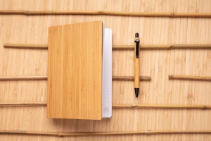 Set carnets de notes A5 et stylo en bambou 8