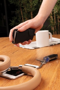 Porte-cartes anti RFID en aluminium et PU 10