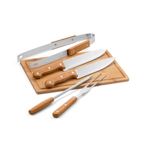 FLARE. Ensemble de 5 pièces pour barbecue en bois et acier inoxydable et une planche de bambou 2