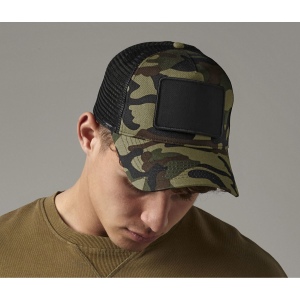 Casquette avec empiècement amovible