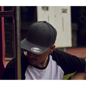 Casquette Flexfit style trucker