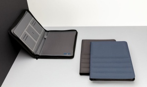 Conférencier A4 zippé Impact en rPET AWARE™ 24