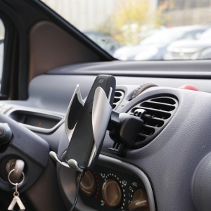 KONTAKUTO - SUPPORT VOITURE AUTOMATIQUE AVEC CHARGE RAPIDE SANS FIL 15W 5