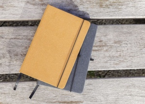 Carnet A5 à couverture rigide en cuir recyclé GRS 12