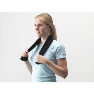 Serviette réfrigérante spéciale pour le sport/refroidissement en polyester RPET dans une pochette RPET 7