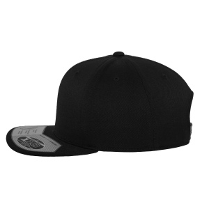 Casquette ajustée à visière plate 24