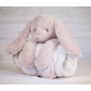 Peluche lapin avec couverture
