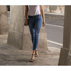 Jean femme slim stone brossé