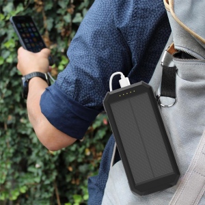 TAIYO - BATTERIE DE SECOURS SOLAIRE RENFORCEE ANTI-CHOCS 10 000 MAH 4