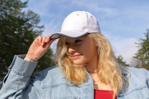 Casquette contraste 6 panneaux coton recyclé Impact AWARE™ 27
