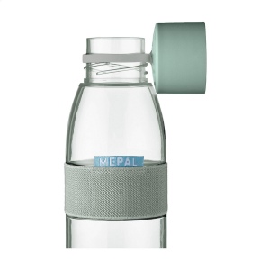 Bouteille d'eau en plastique, design et réutilisable, de la gamme Mepal 4